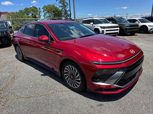 2025 Hyundai SONATA Hybrid SEL