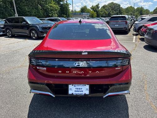 2025 Hyundai SONATA Hybrid SEL