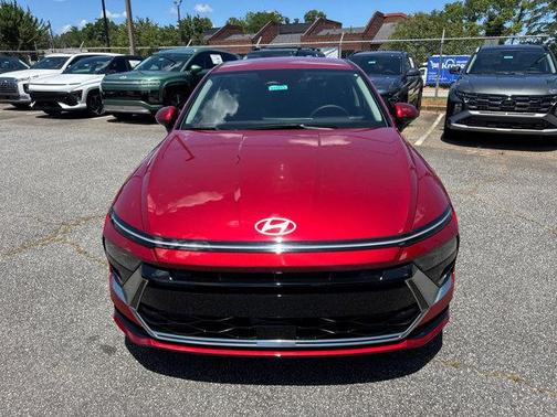 2025 Hyundai SONATA Hybrid SEL