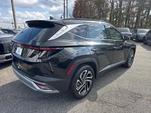 Phantom Black 2026 Hyundai TUCSON Limited