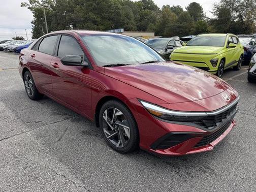 2025 Hyundai ELANTRA SEL Sport