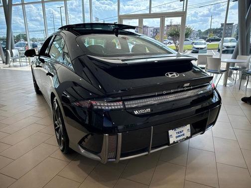 2025 Hyundai IONIQ 6 Limited