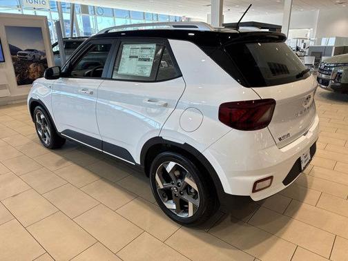 2025 Hyundai VENUE Limited