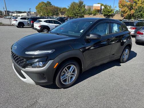 2022 Hyundai KONA SE