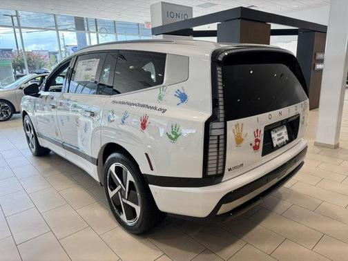 2026 Hyundai IONIQ 9 Performance Calligraphy