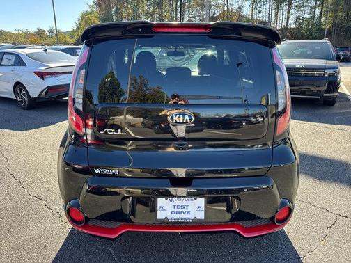 2015 Kia Soul +