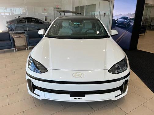 2025 Hyundai IONIQ 6 Limited