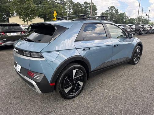 2025 Hyundai IONIQ 5 SEL