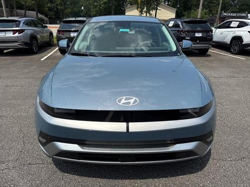 2025 Hyundai IONIQ 5 SE