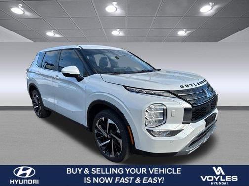 2023 Mitsubishi Outlander SE Special Edition