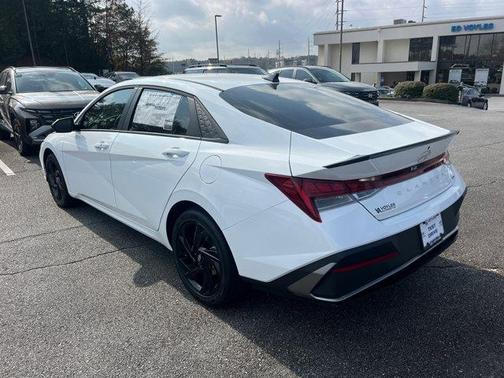 2026 Hyundai ELANTRA HEV SEL Sport