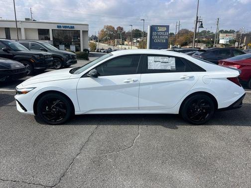 2026 Hyundai ELANTRA HEV SEL Sport