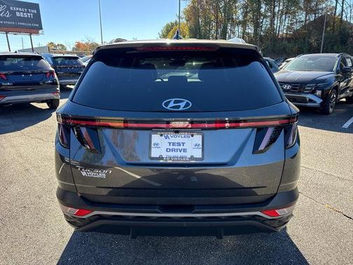 2023 Hyundai TUCSON SEL