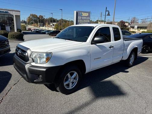 2013 Toyota Tacoma Base