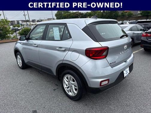 2022 Hyundai VENUE SE