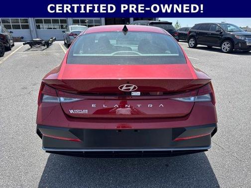 2024 Hyundai ELANTRA SEL