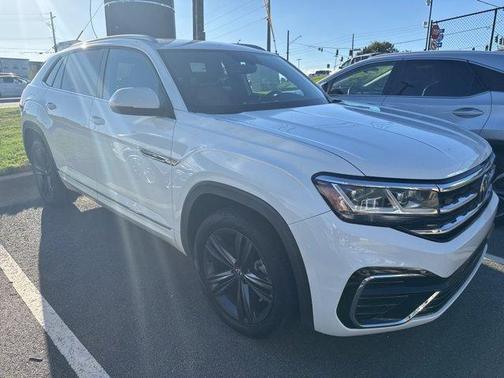 2021 Volkswagen Atlas Cross Sport 3.6L V6 SE w/Technology R-Line