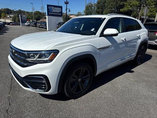 2021 Volkswagen Atlas Cross Sport 3.6L V6 SE w/Technology R-Line