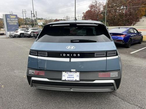 2026 Hyundai IONIQ 5 SEL