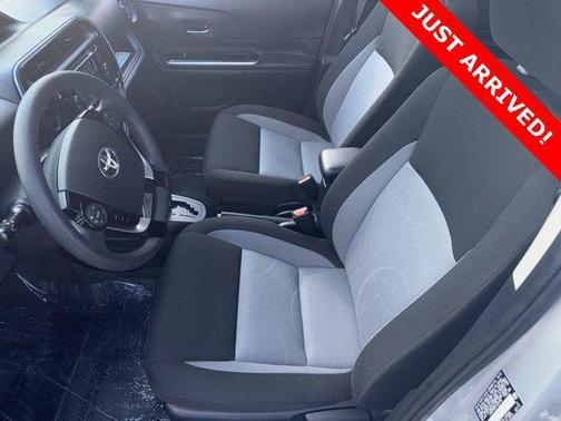 2019 Toyota Prius c L