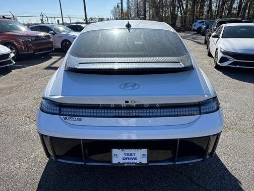 2025 Hyundai IONIQ 6 Limited