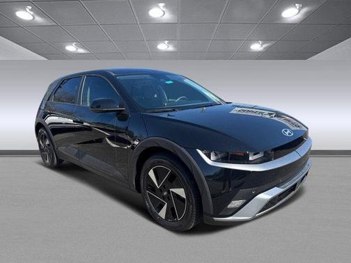 2025 Hyundai IONIQ 5 SE