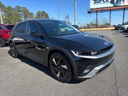 2025 Hyundai IONIQ 5 SE