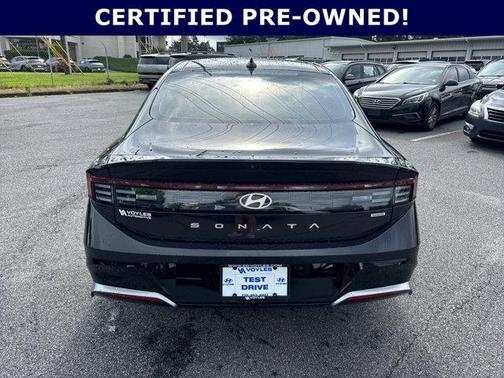 2024 Hyundai SONATA Hybrid Limited