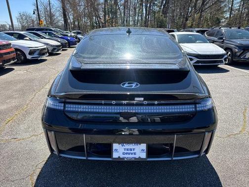 2025 Hyundai IONIQ 6 Limited