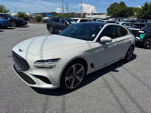 2024 Genesis G70 2.5T