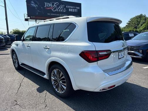 2018 INFINITI QX80 Base