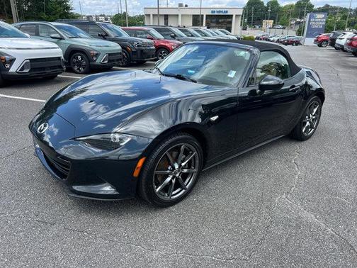 2016 Mazda MX-5 Miata Grand Touring