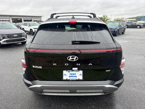 2025 Hyundai KONA Limited