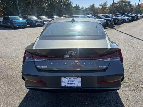 2026 Hyundai ELANTRA Limited