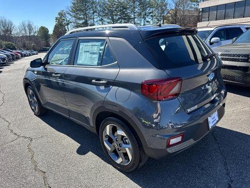 2025 Hyundai VENUE Limited