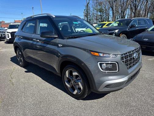 2025 Hyundai VENUE Limited
