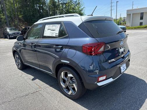 2025 Hyundai VENUE Limited