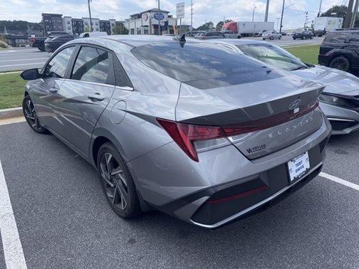 2025 Hyundai ELANTRA SEL Convenience