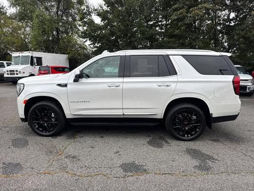 2022 GMC Yukon SLT