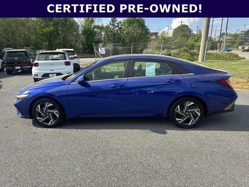 2024 Hyundai ELANTRA SEL