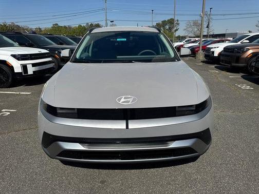 2025 Hyundai IONIQ 5 SEL