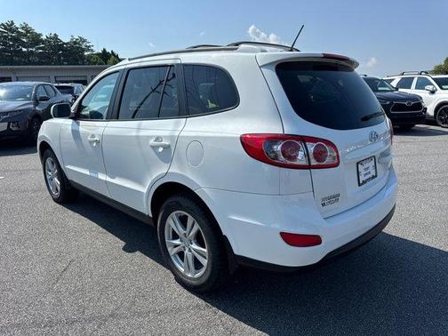 2010 Hyundai SANTA FE SE