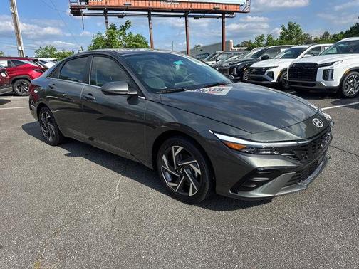 2025 Hyundai ELANTRA HEV Limited