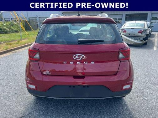 2023 Hyundai VENUE SEL