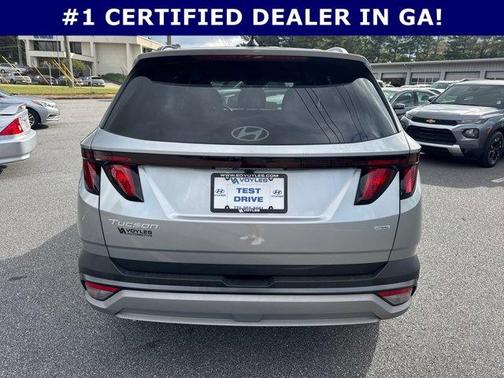 2025 Hyundai TUCSON SEL