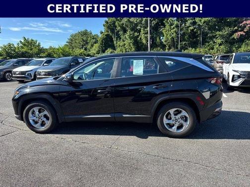 2023 Hyundai TUCSON SE