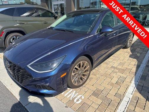 2022 Hyundai SONATA Limited