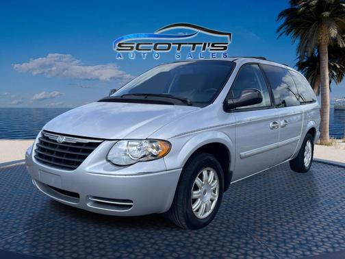 2007 Chrysler Town & Country Touring