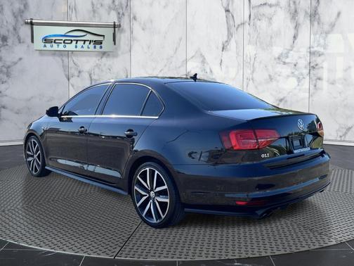 2018 Volkswagen Jetta 2.0T GLI