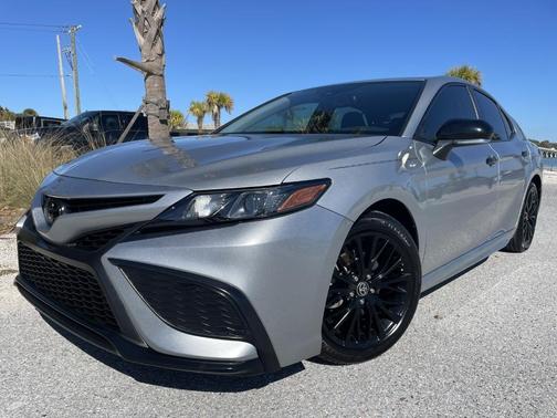 2022 Toyota Camry SE Nightshade
